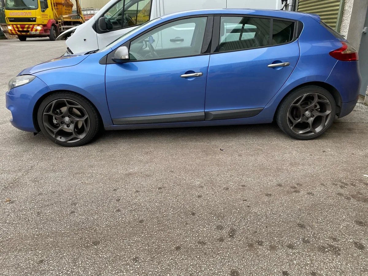 Renault Megane 2.0dCi GT 160 for breaking - Image 3