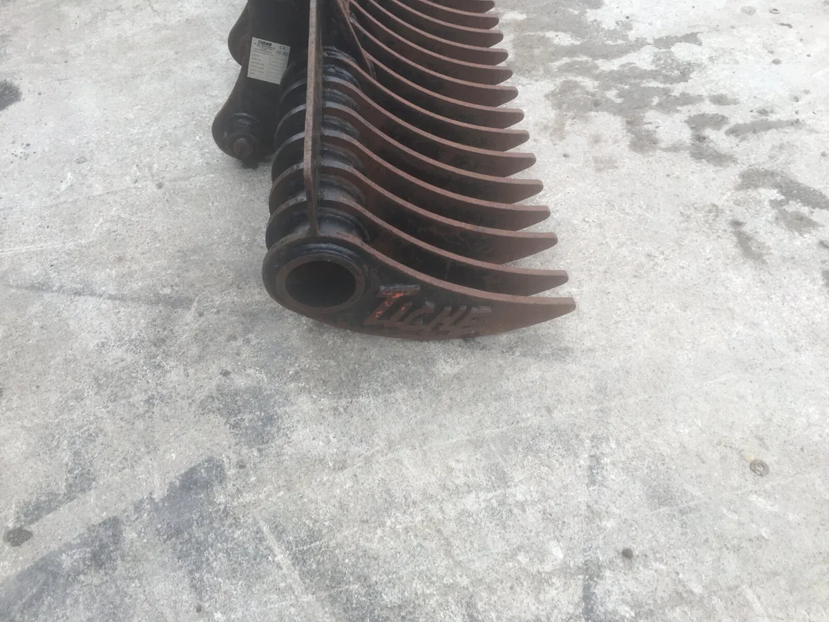 Excavator rake - Image 3