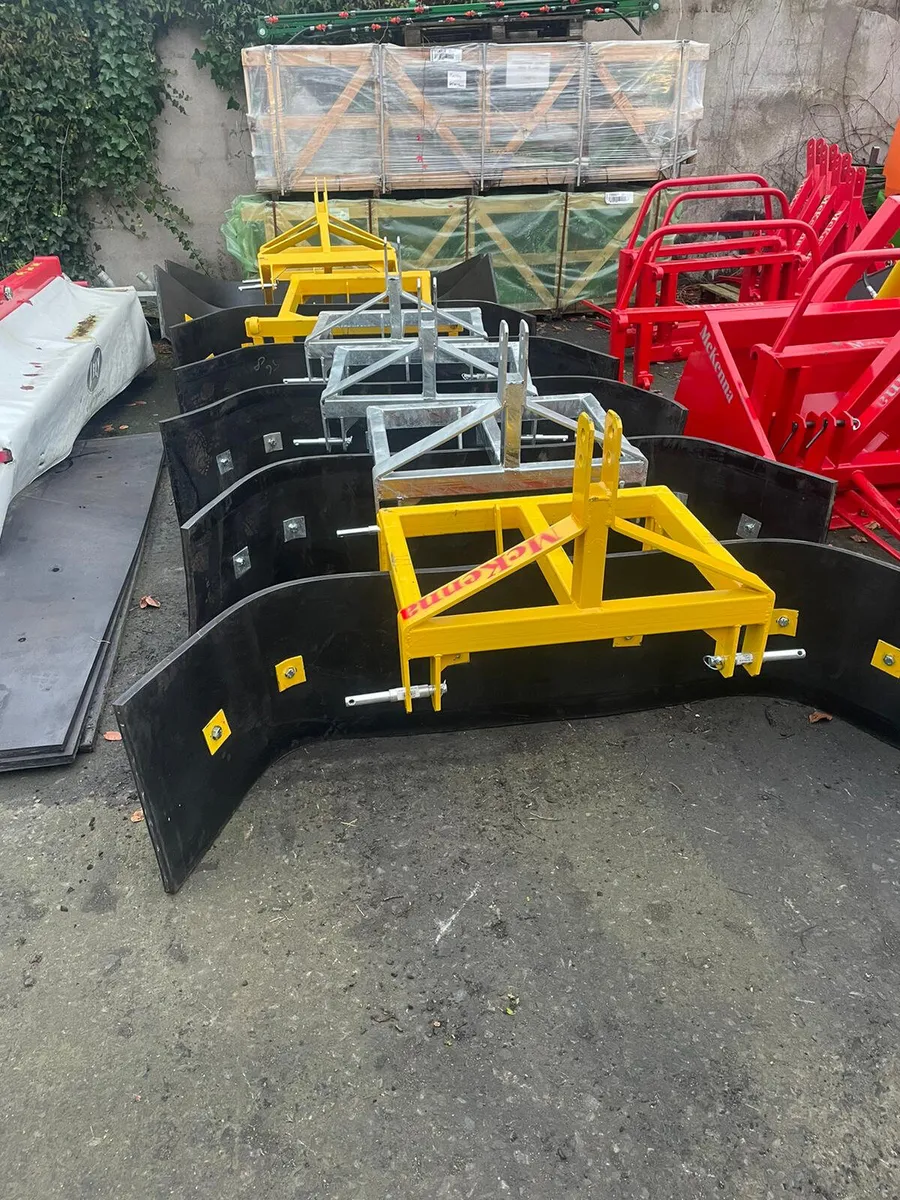 McKenna Yard scraper - Image 2