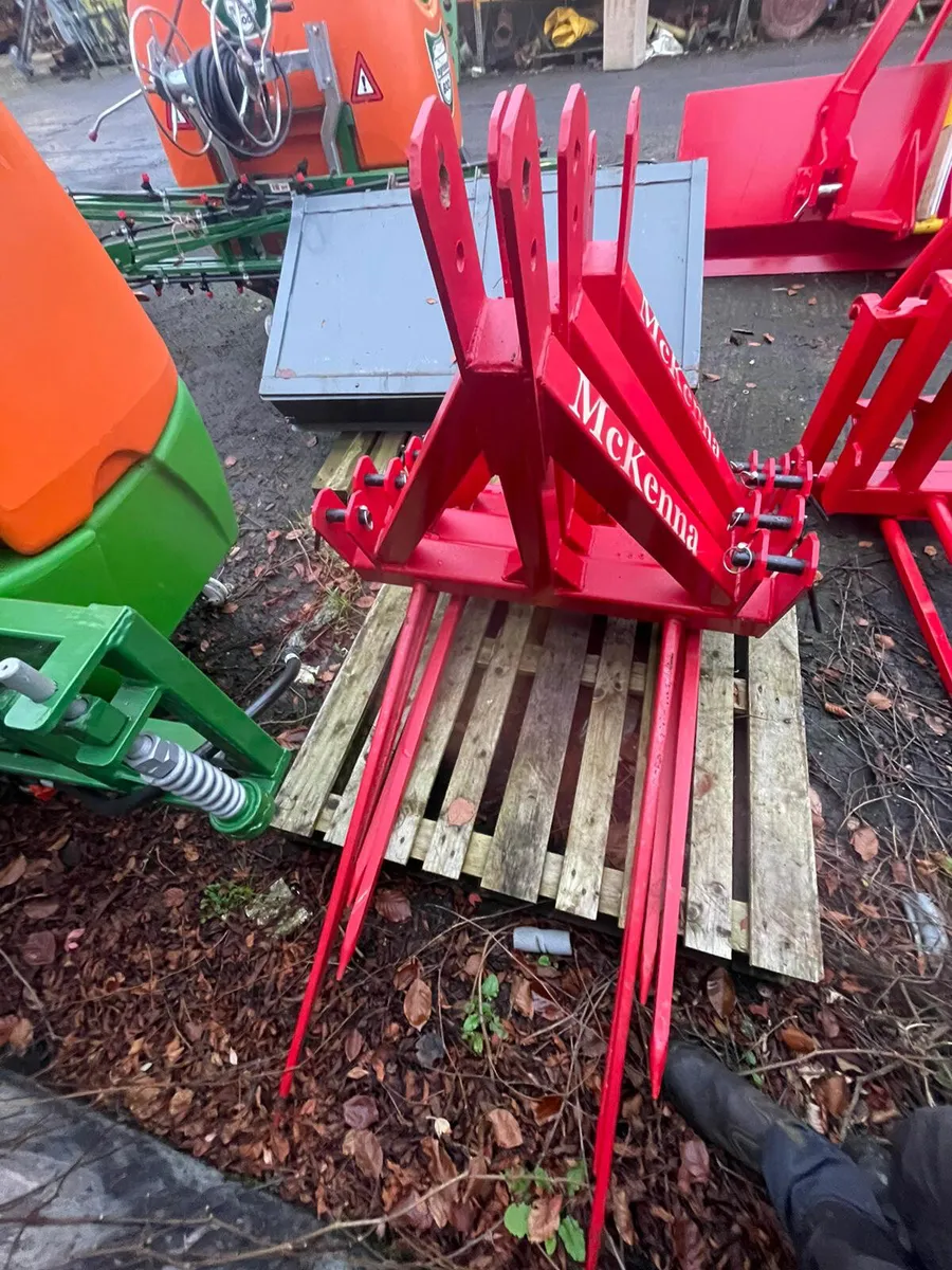 Bale spike McKenna - Image 1