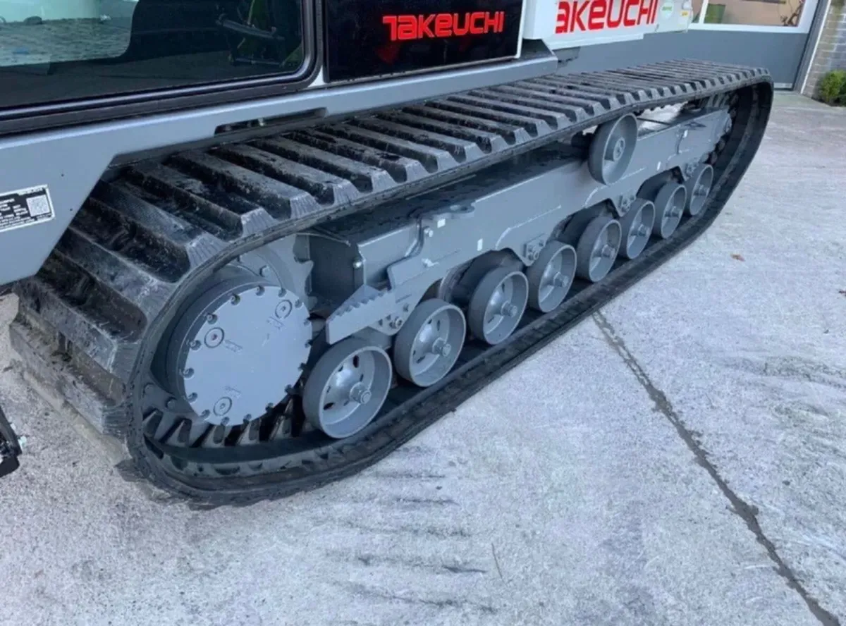 Takeuchi TCR50-2 Tracked Dumper - Image 4