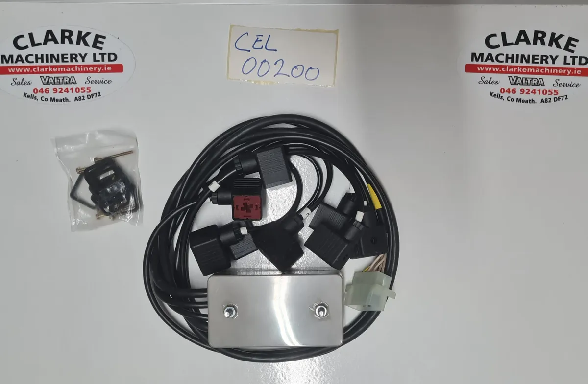 🟢🌟McHale Fusion 1, Relay Box🌟🟢