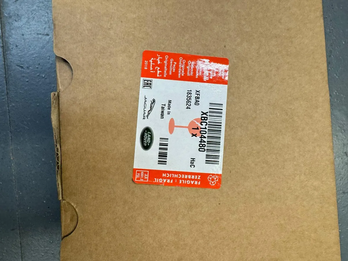 Land Rover Defender Genuine Headlamp - Image 2