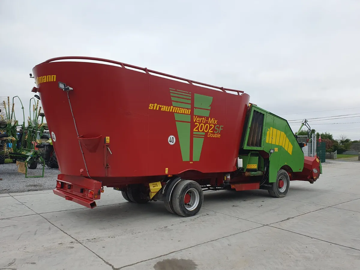 Strautmann Verti-Mix Self Loading DIET FEEDER - Image 3