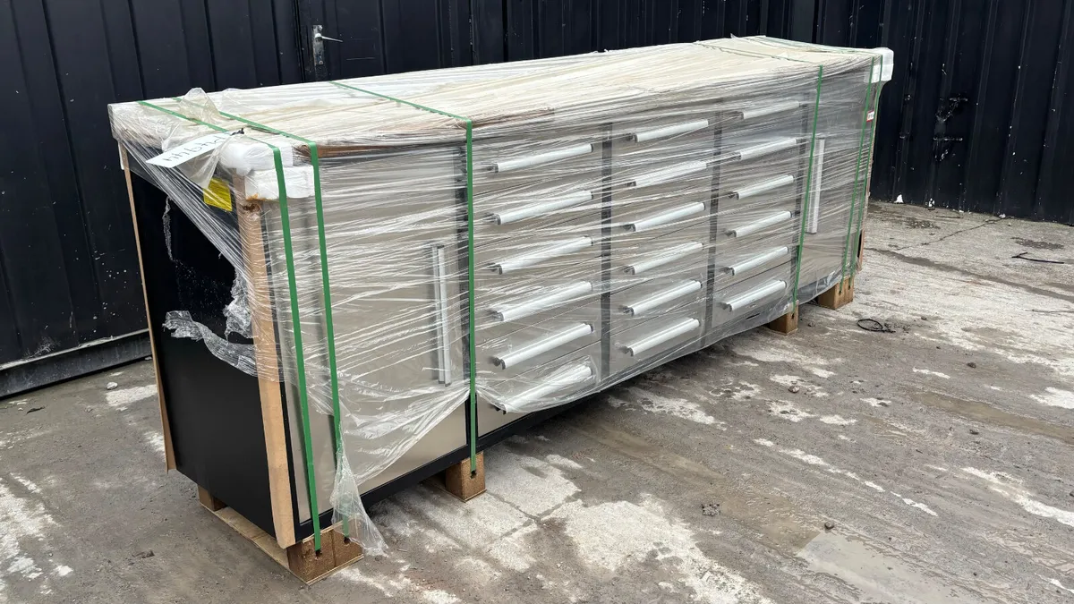 10’ Work Bench ,18 Drawers , 2 Cabinets - Image 1