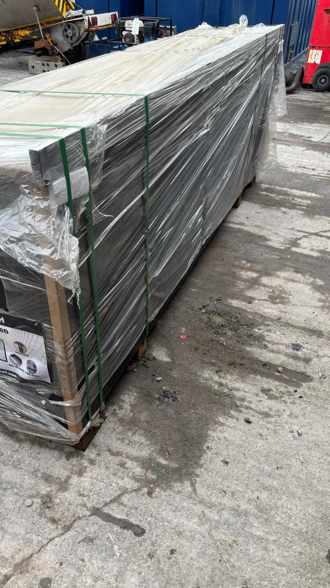 10’ Work Bench ,18 Drawers , 2 Cabinets - Image 4