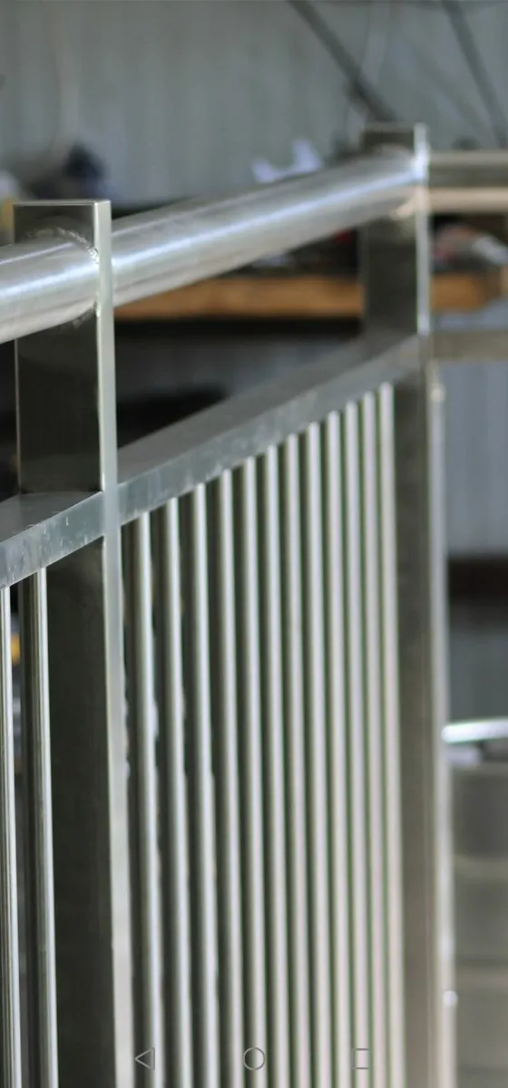 Stainless steel railings and balconies - Image 2