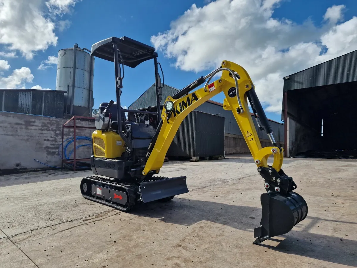 Kima KMZ12 Micro Mini Digger - Image 4