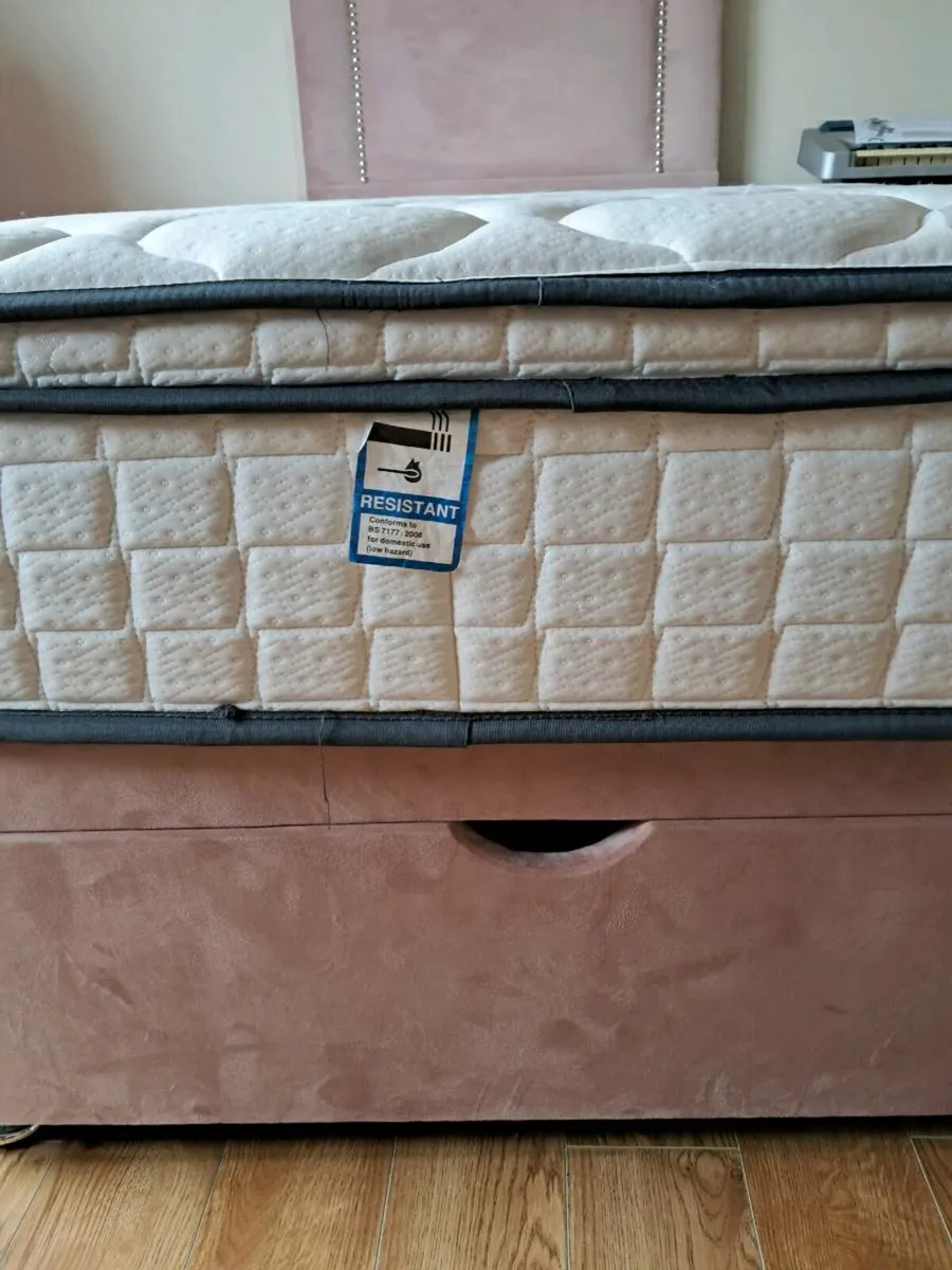 Single Bed - Image 3