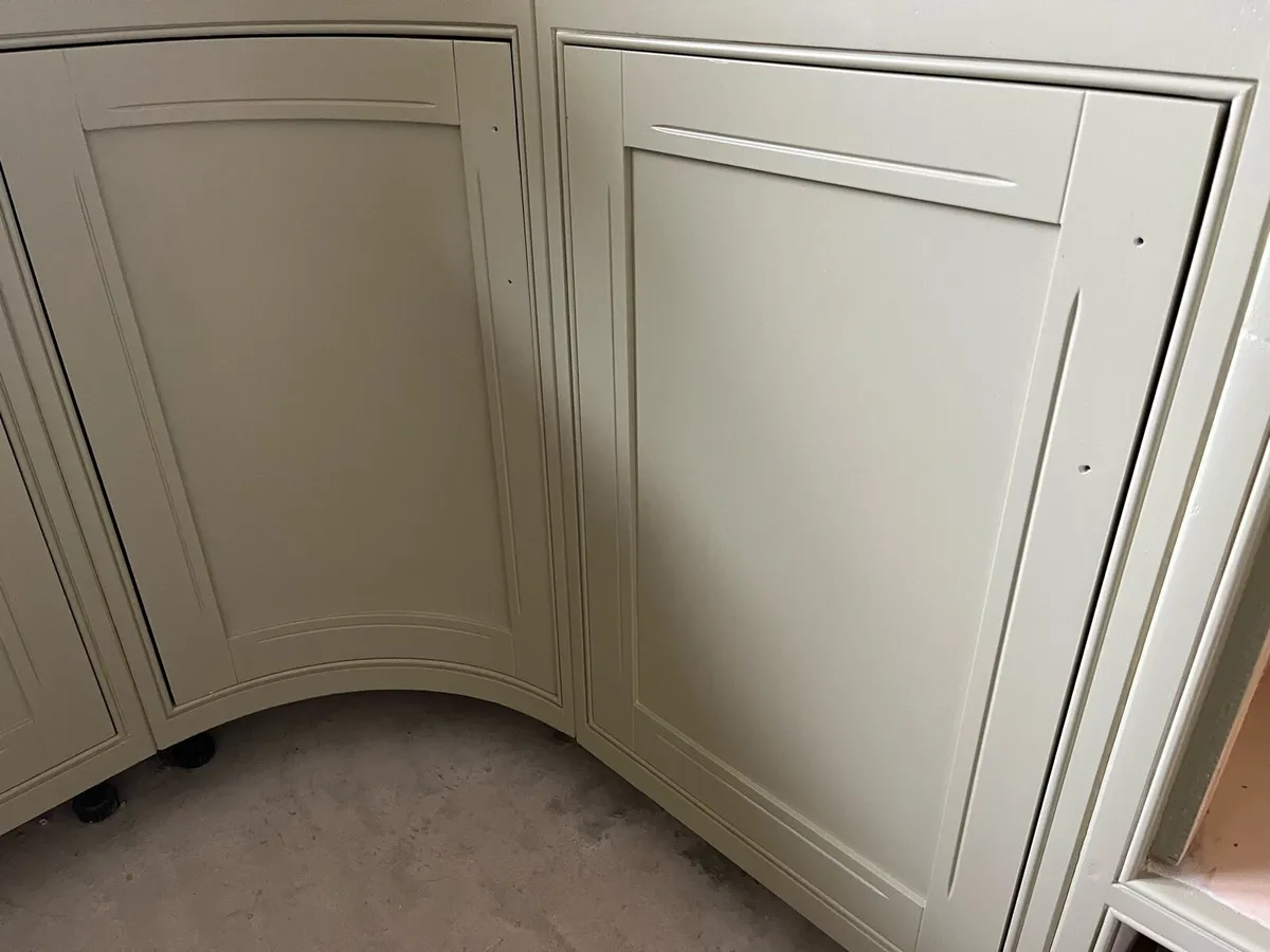Hand Painted Kitchen - Image 2
