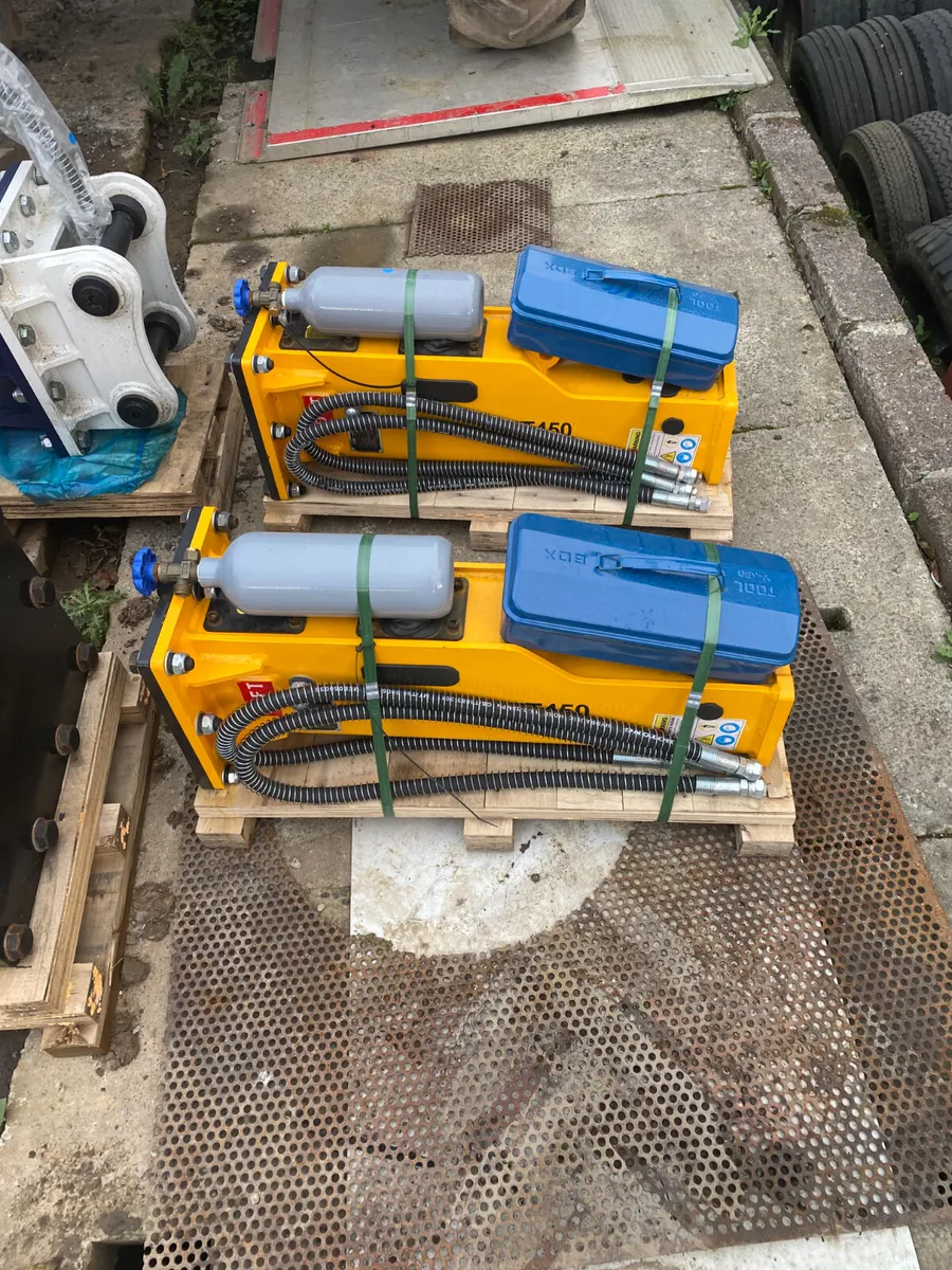 new rock breakers 3-20 ton - Image 3