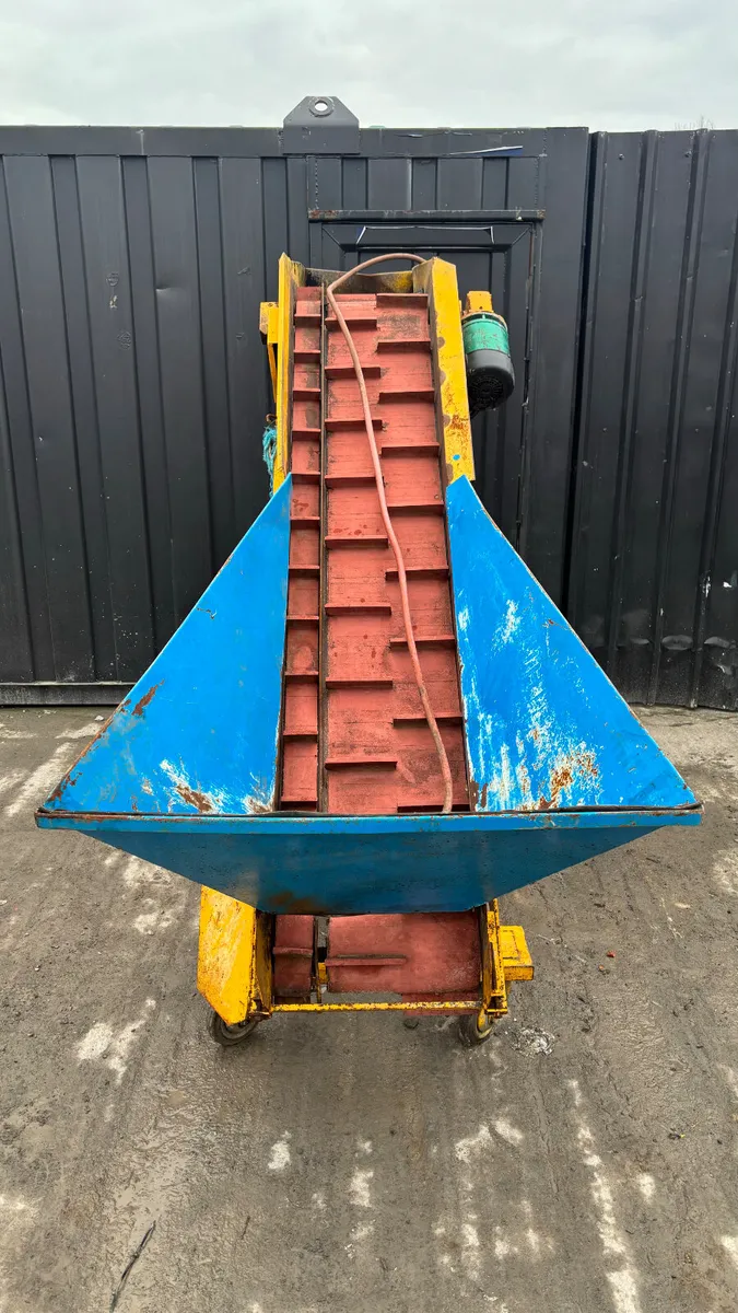 Walthambury 380 Volt Potato Bagger - Image 2