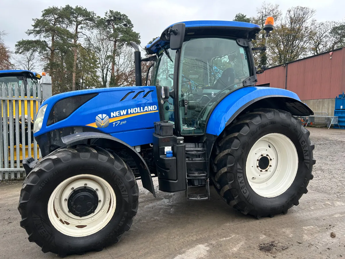 New Holland T7.210PC - Image 1