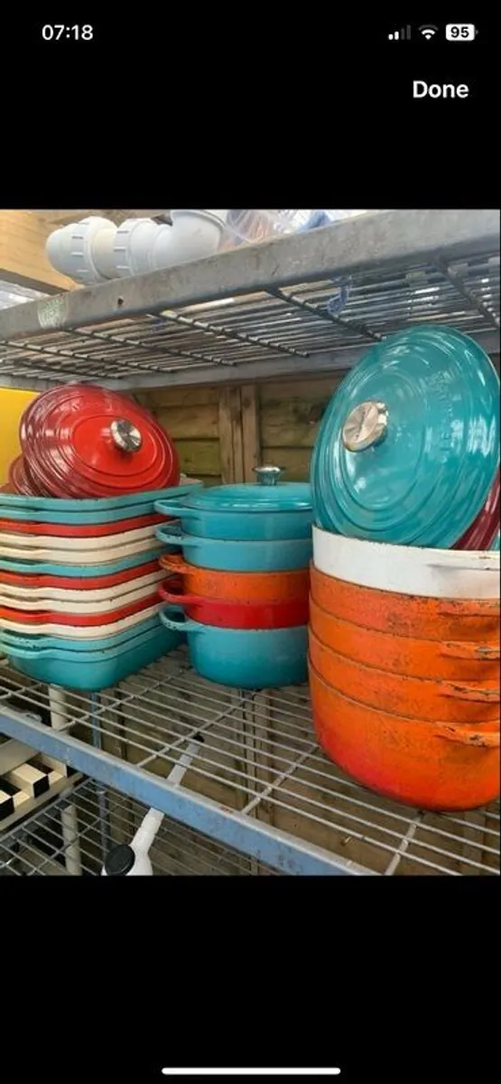 Le crusset dishes ( authentic le cruset) - Image 4