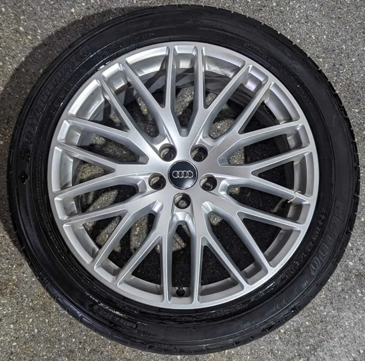 20" GENUINE OEM AUDI Q5 ALLOY WHEELS & TYRES - Image 4