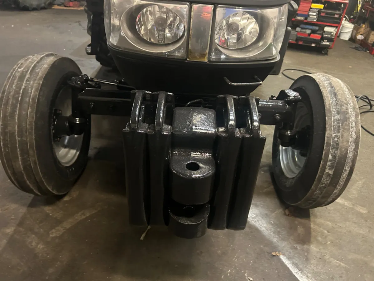 Case/NH Front Weights - Image 3