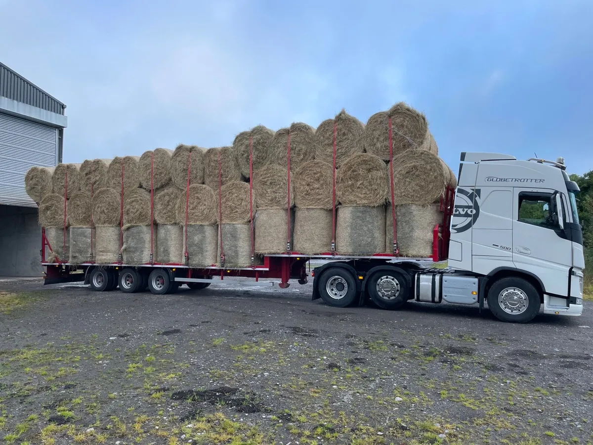 Collection and Delivery of Hay & Straw - Image 1