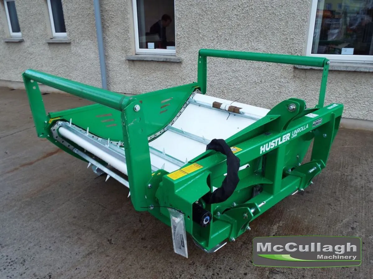 New Hustler SL360X Bale Feeder - Image 1
