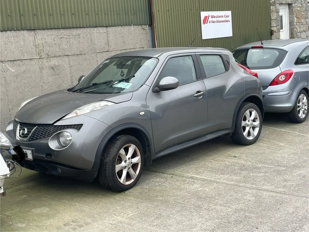 2011 Nissan juke 1.6 petrol for dismantling