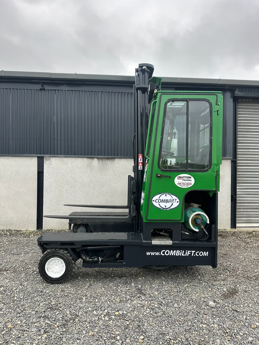 Combilift C4000 Forklift - Image 3