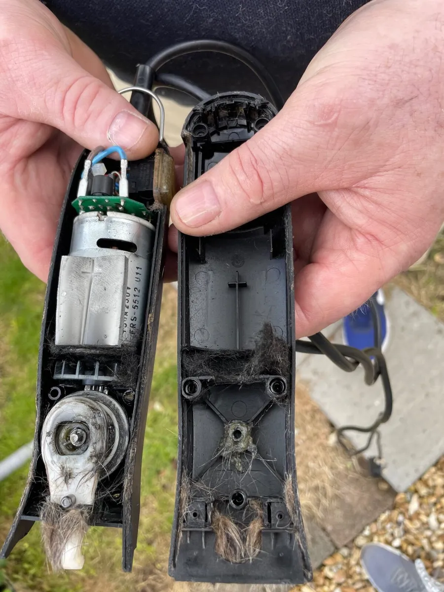 Dog grooming blade sharpening - Image 4