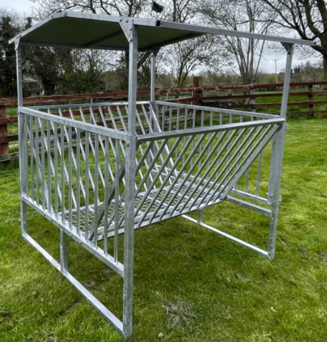 New condon bale cradles - Image 1