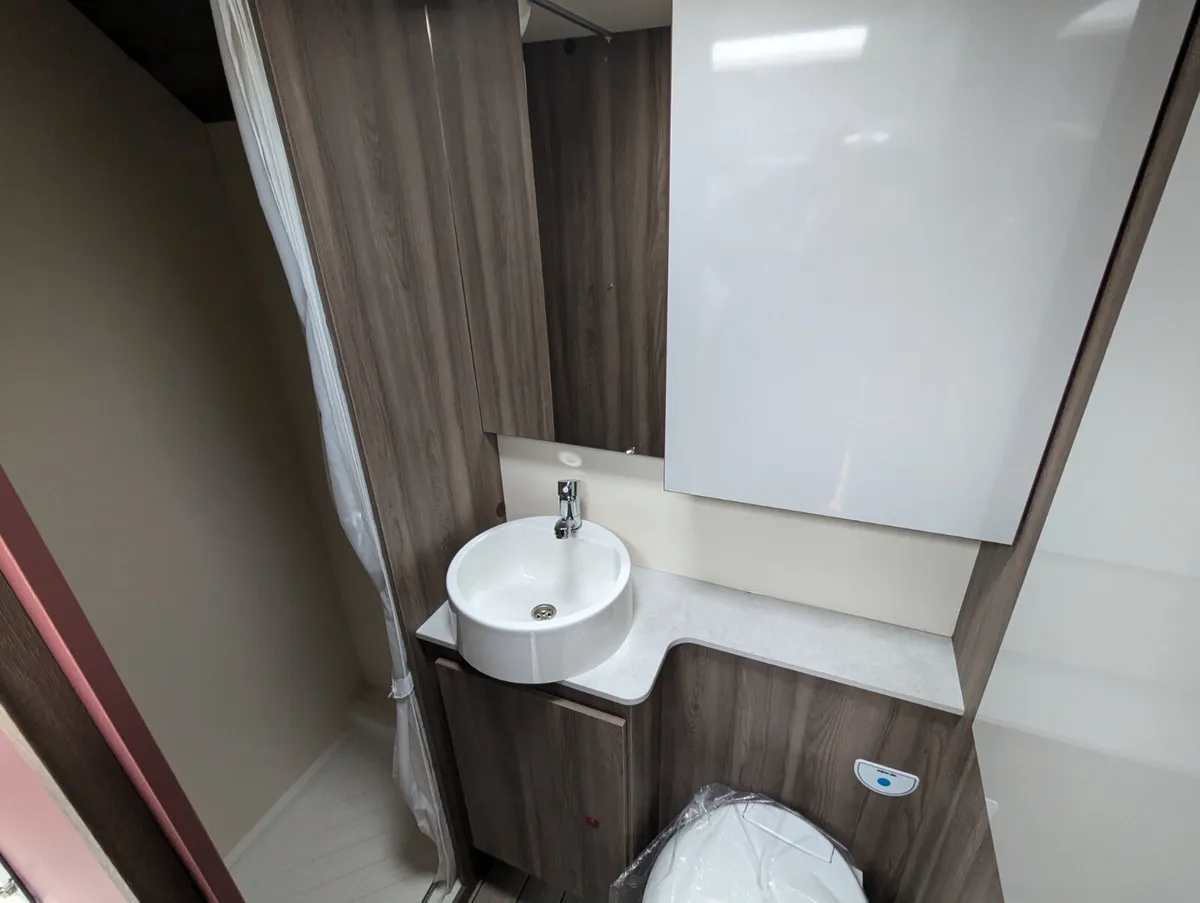 4 Berth Motorhome under 6 metres **NI Registered** - Image 4