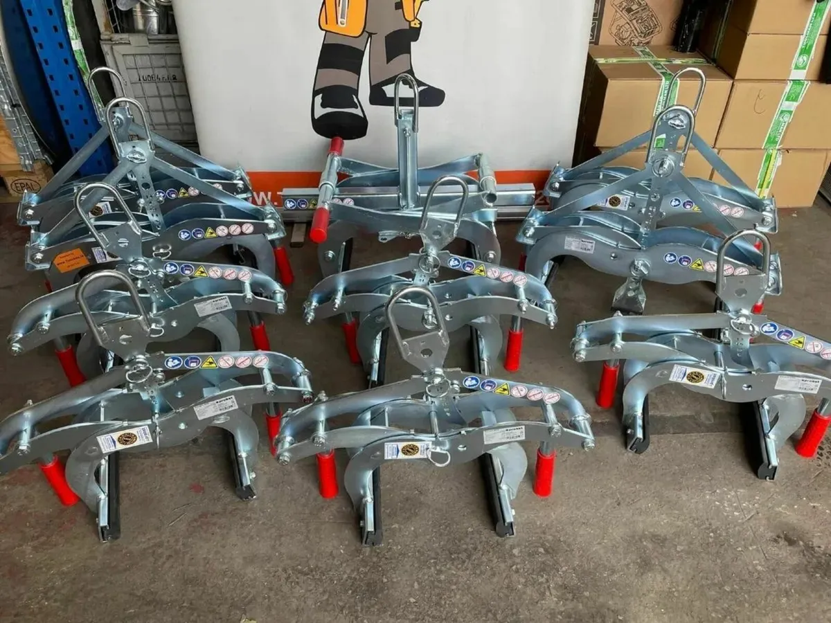 Kerb Lifters & Block Grab at Toolman.ie - Image 4