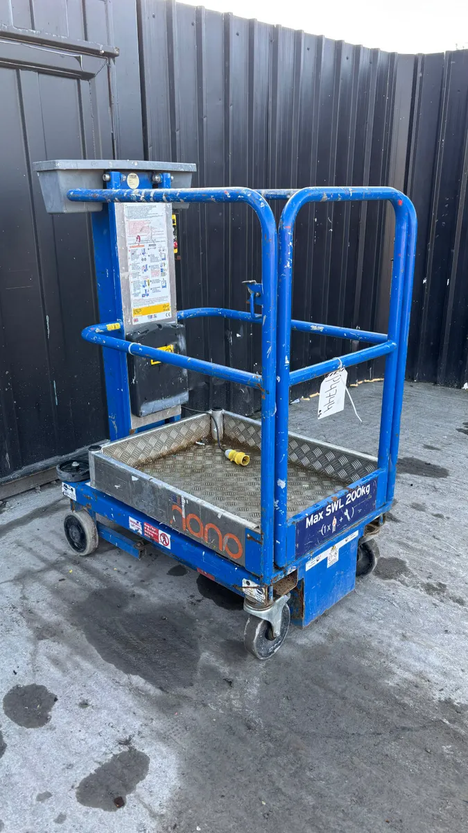 Power Tower Nano Lift - Image 1