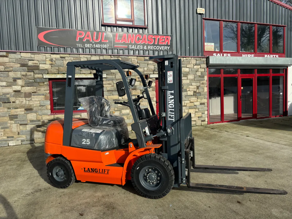 New forklift Isuzu engine - Image 1