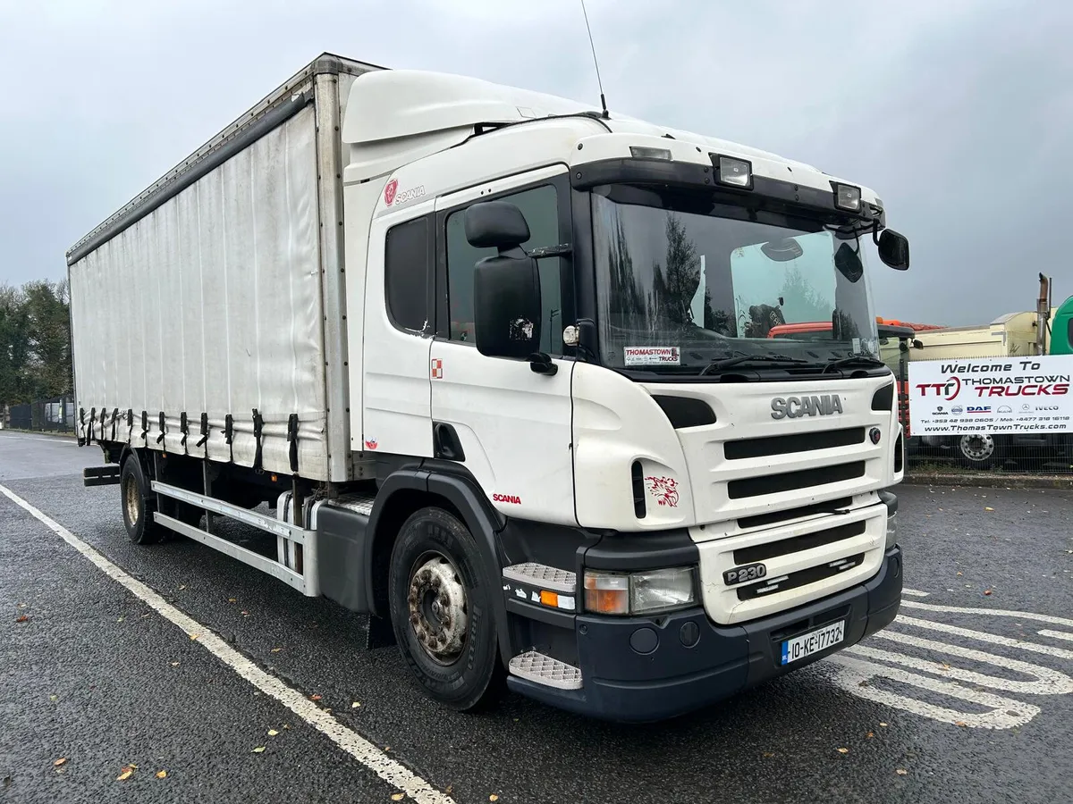 2010 SCANIA P230 Sleepercab, 4X2 27ft Curtainsider - Image 1