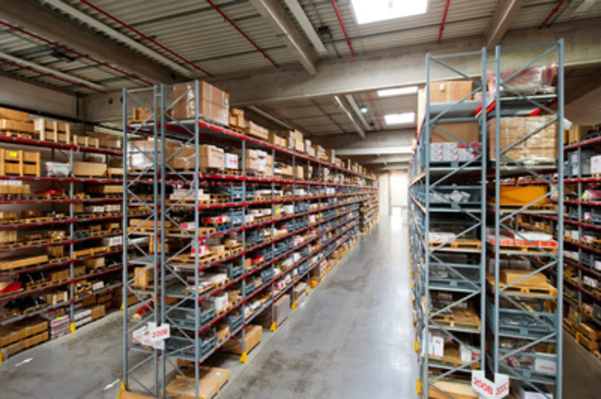 Maintain your machine with Genuine Manitou Parts - Image 3