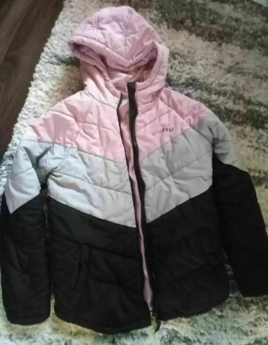 Girl Clothes Bundle 8 - 9 - 10 years old - Image 3