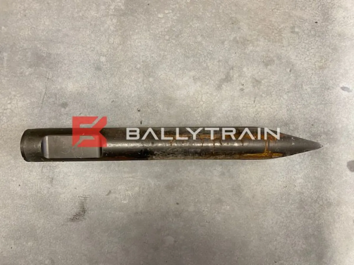 Montabert 501 Chisel - Image 3