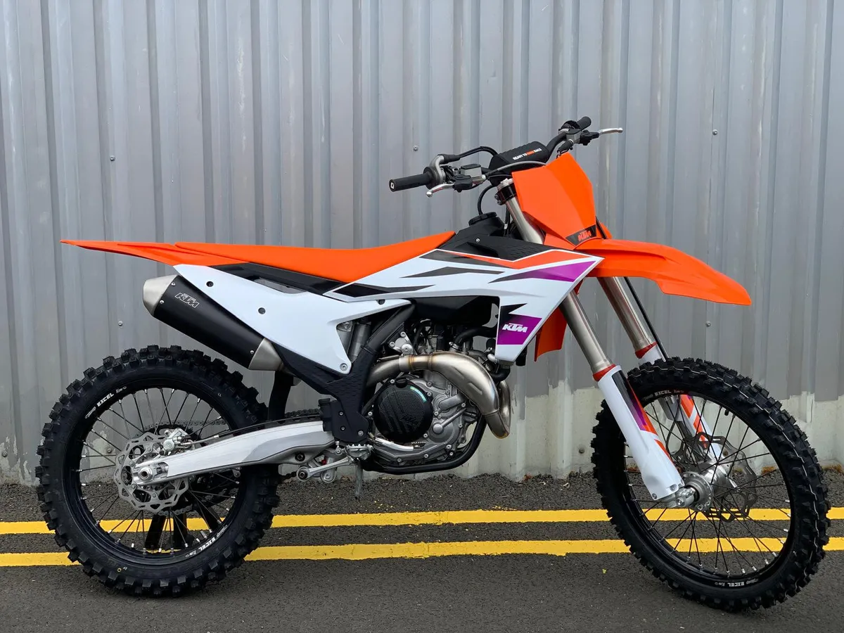 2024 KTM 450 SX-F. Was £10449 Now £8499. Last 2024 - Image 1