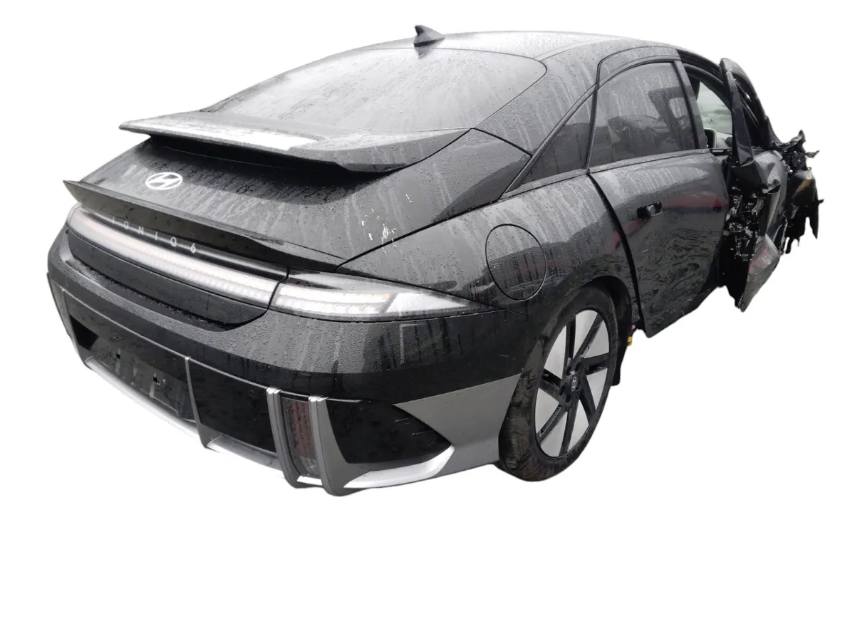 2023 HYUNDAI IONIQ 6 For Breaking/Dismantling - Image 1