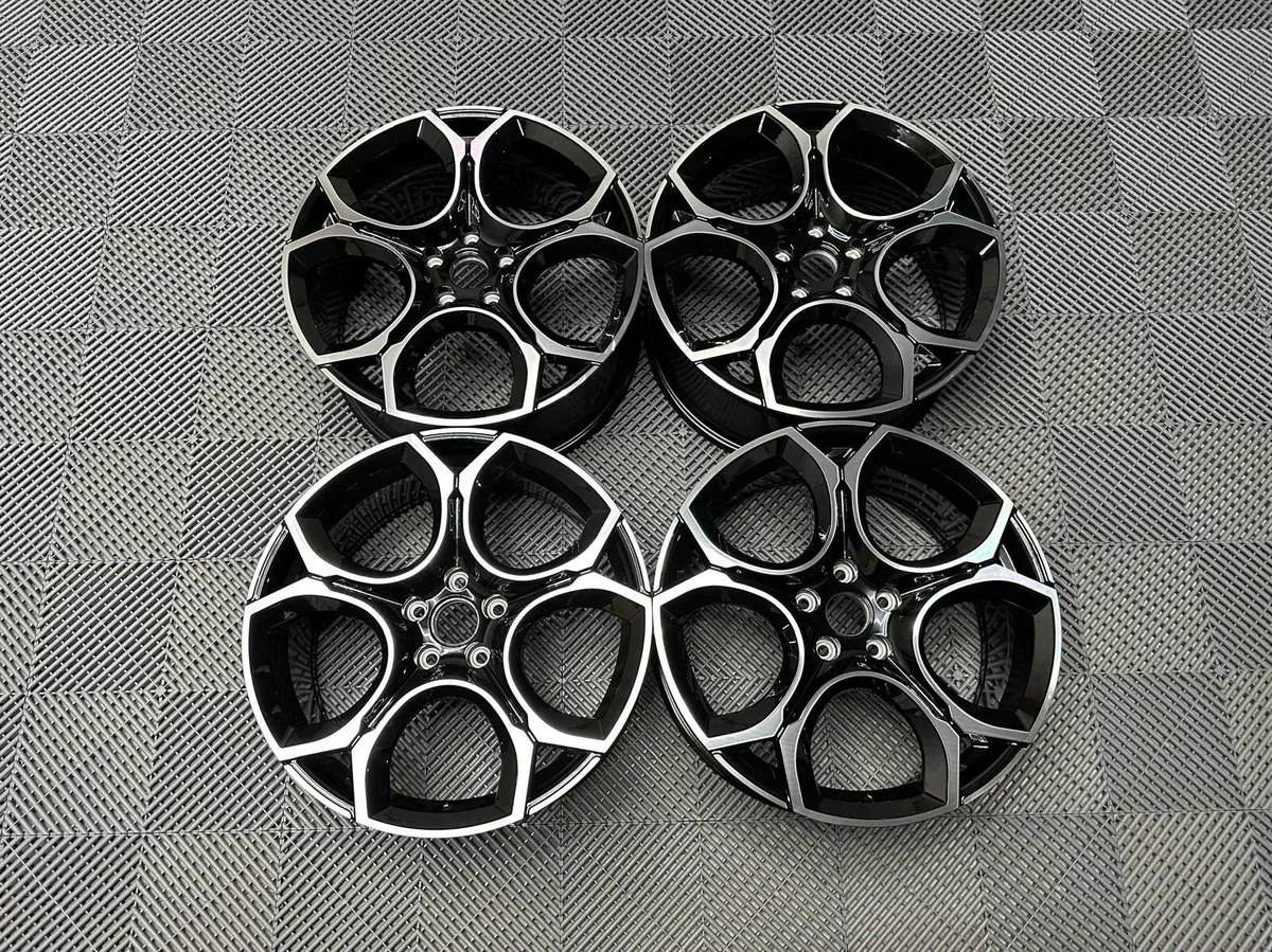 18 19" Inch Queenstown Style Alloys VW Golf 5x112 - Image 2