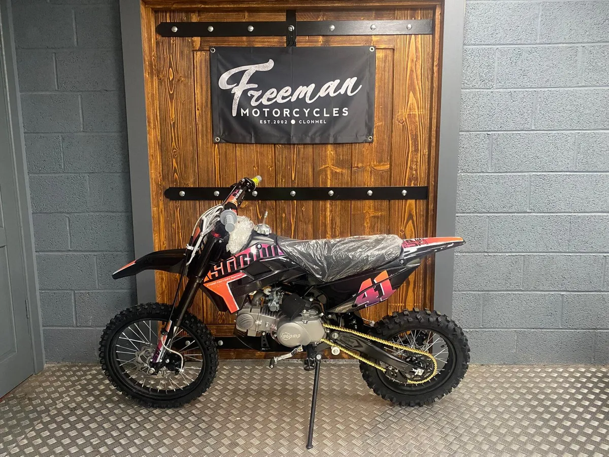 ****STOMP  BIKES ***** - Image 1