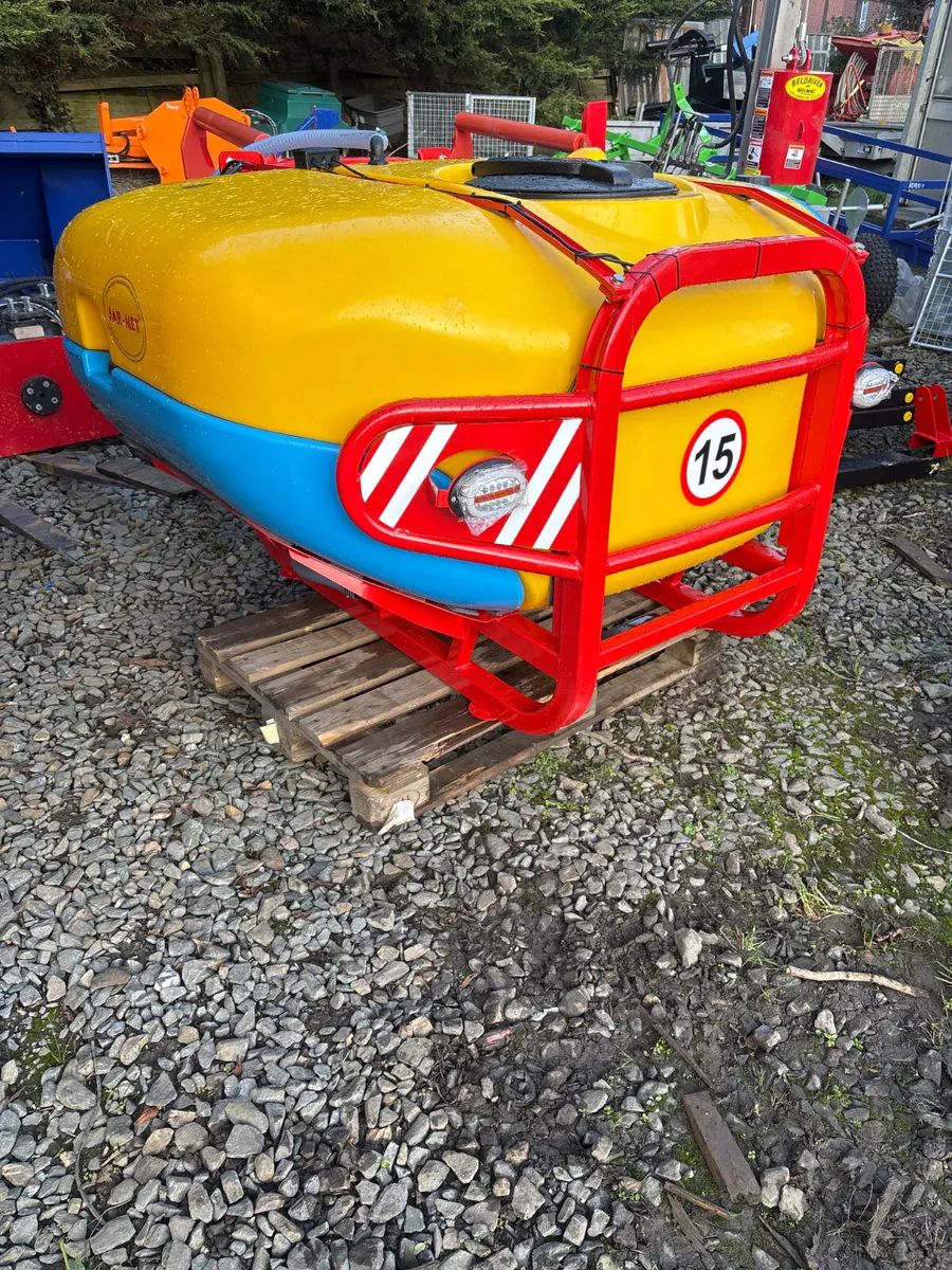 Jar met new jarmet front tanks - Image 1