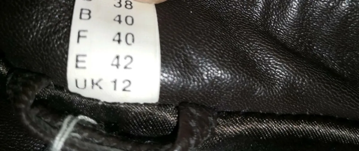 2 genuine sheep leather jacket with fur collar - Image 2