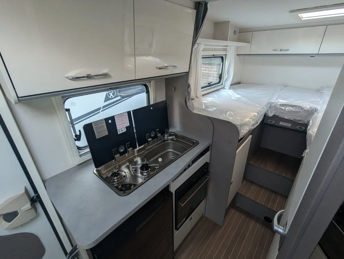 SAVE £10,088 WAS £77,083 Automatic - Slimline Body - Image 3