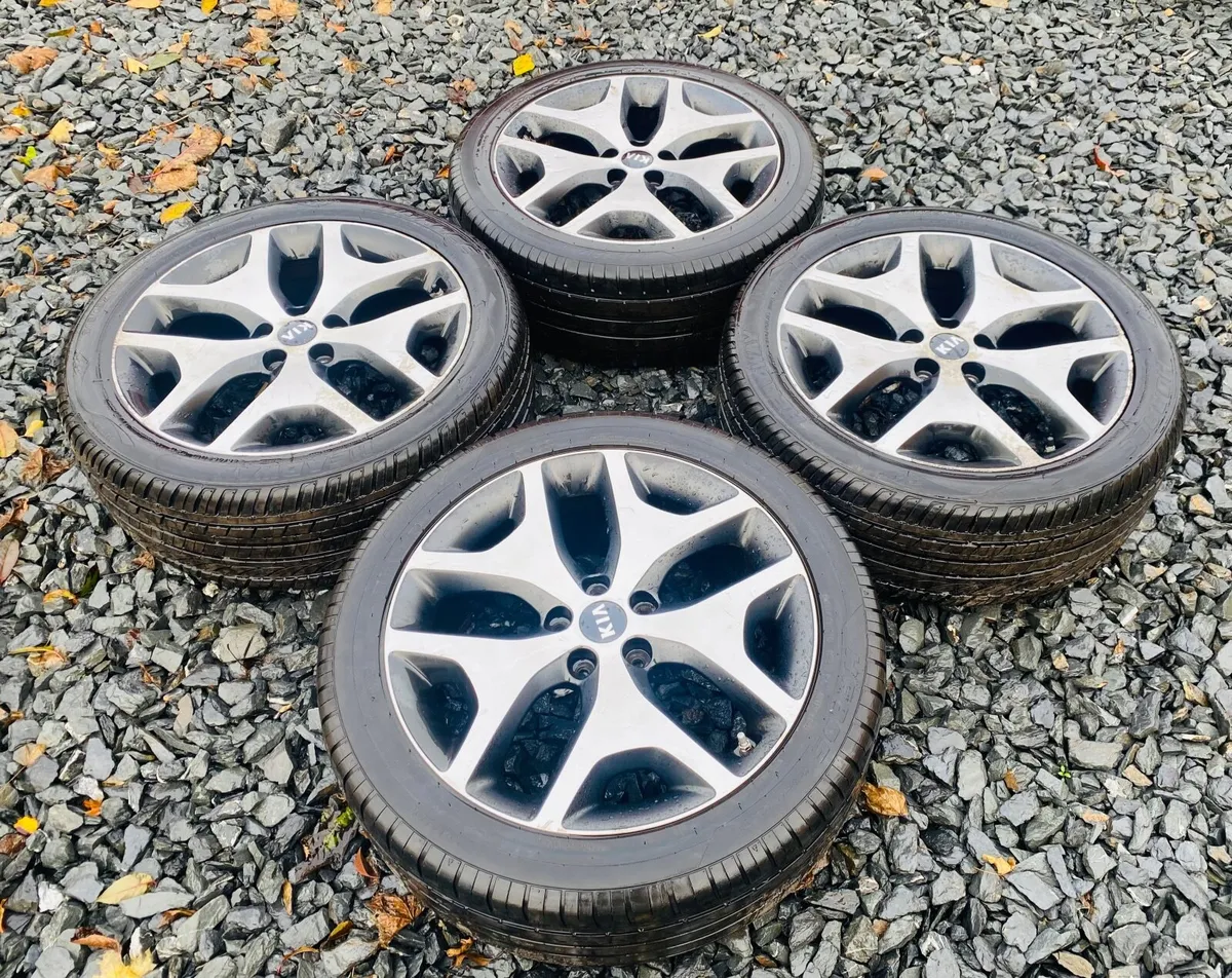 Great Condition 5x114.3 Kia 19inch - Image 1