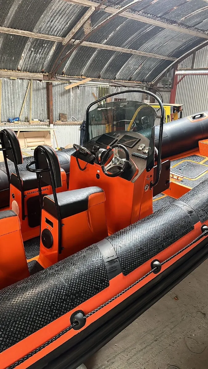 Rib boat repair and restoration - Image 4