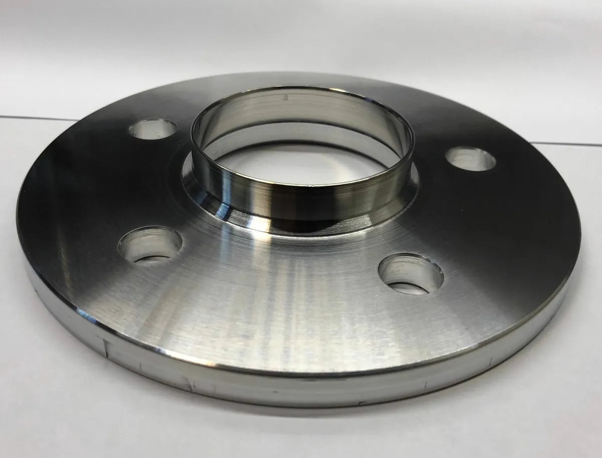 Wheel spacers and adapters - Image 2