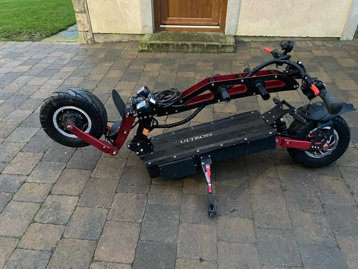 ULTRON Electric scooter - Image 1