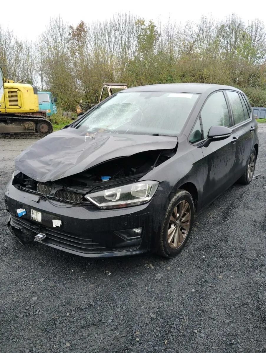 Breaking VW golf + 2017 diesel DDYA - Image 1