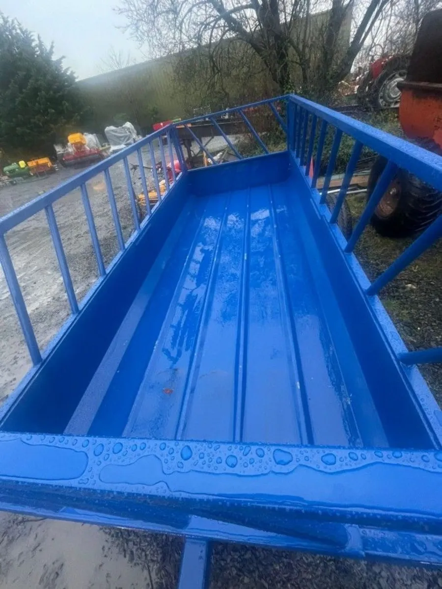 Watson Feeders - Image 3