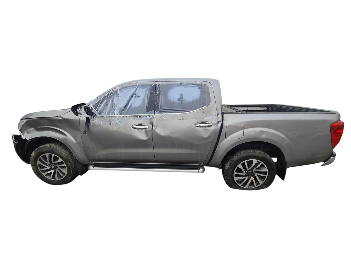 18 nissan Navara for breaking - Image 1