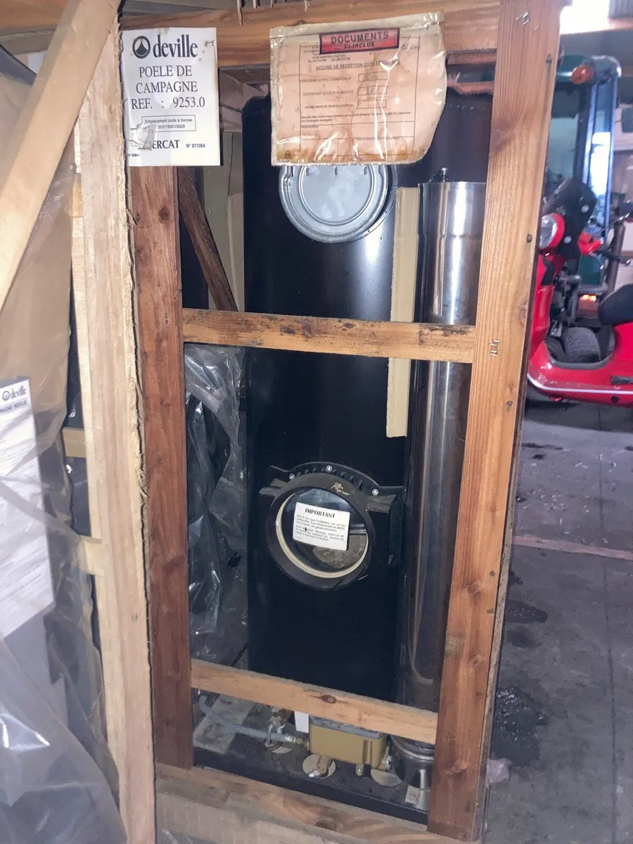 Kerosene and Diesel garage Heateri - Image 1