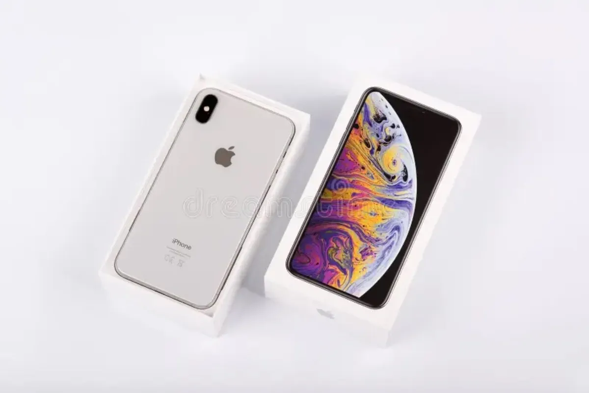 iPhone XS Max unlocked